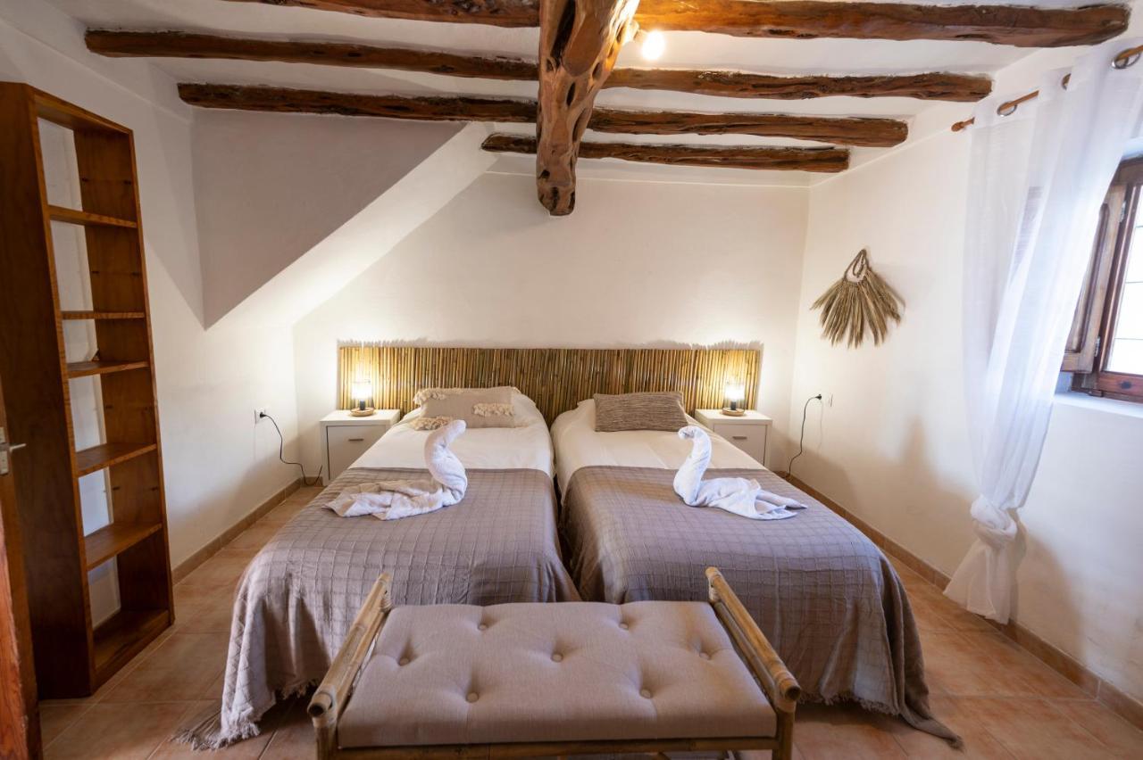 Villa Es Cubells Country & Sea Bagian luar foto