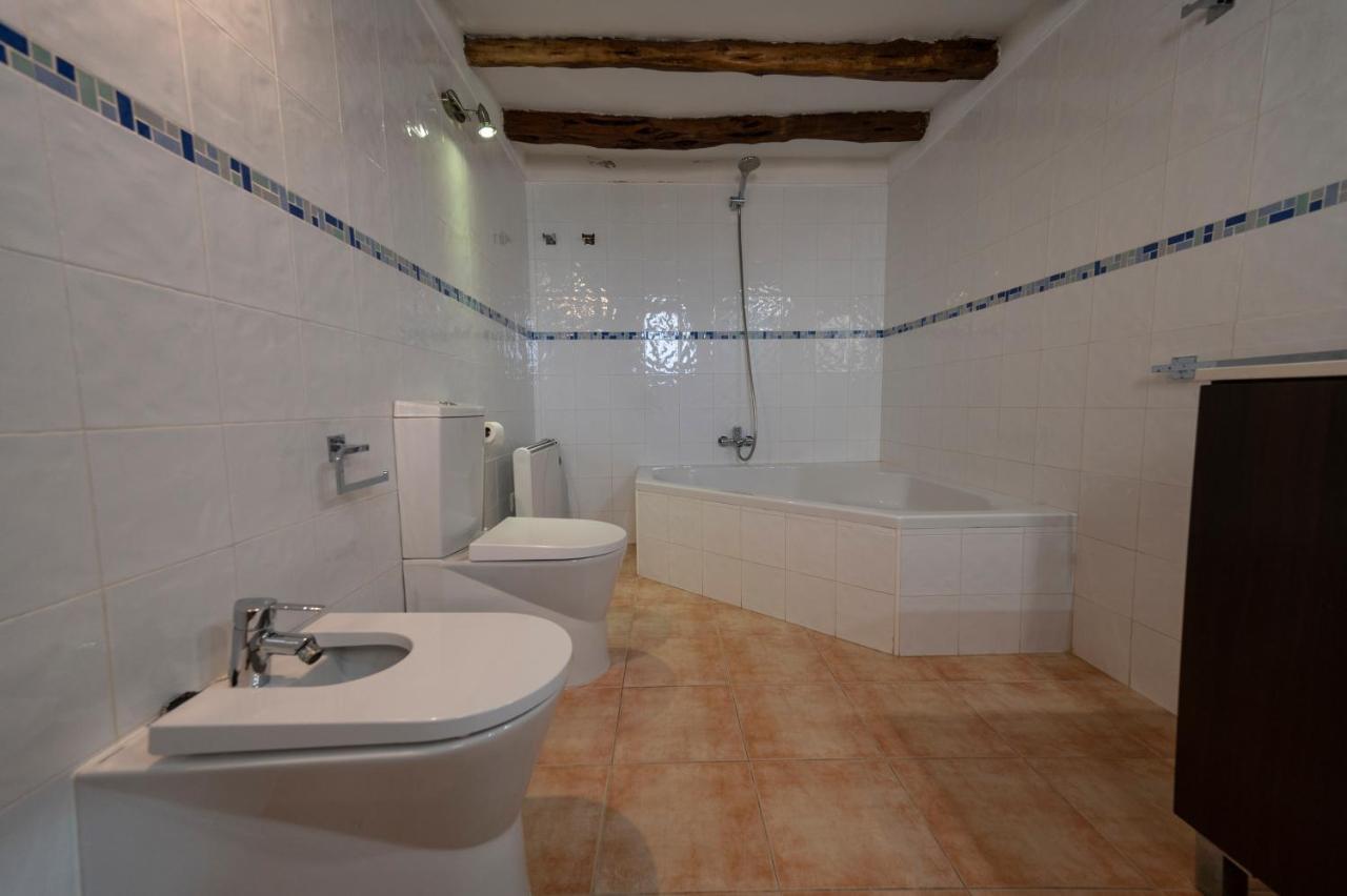 Villa Es Cubells Country & Sea Bagian luar foto
