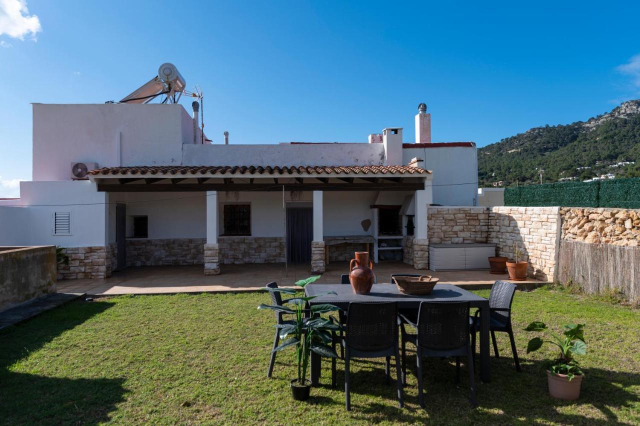 Villa Es Cubells Country & Sea Bagian luar foto